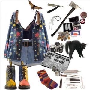 Funky-grunge egirl 7+ piece mystery box